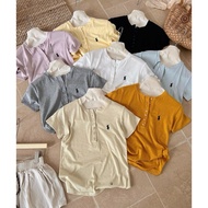 Short-sleeved turtleneck t-shirt with horse embroidered buttons AT8768 - NhiNhi Shop