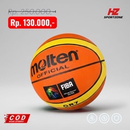 Molten Official FIBA Size 7 Indoor Outdoor Basketball