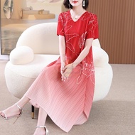 ✐ Aiden001 Average Size Miyake Summer Dress Pleated Large Size Long Middle-Aged And Elderly Grandma 