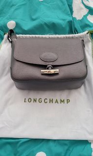 Longchamp 斜揹包