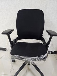 Steelcase leap v2 ergonomic office chair