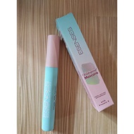 WATERPROOF ESSENCE MASCARA
