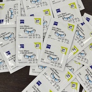 High quality wet wipes for cleaning lenses (camera lenses).