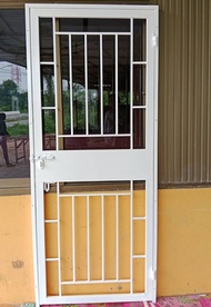 ประตูเหล็กดัดสำเร็จรูปและวงกบ (ขนาดบาน90x200)สีขาว