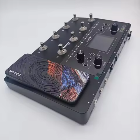 MOOER GE150 MAX Li Amp Modelling & Multi Effects with 3.5-inch LCD Color Display and 55 Amp Preamp M