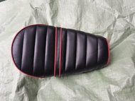 Ghế Xe Máy Cải Tiến Hình Con Ong Bướm DIY Cho Golden Boy Q50 Và Jiangsu Monkey Phụ Kiện Xe Máy Khác