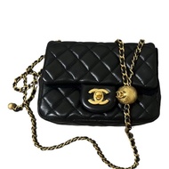 Chanel 17cm lambskin 金球