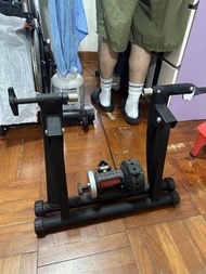 室內單車訓練器 二手