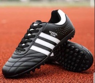 碎釘足球鞋 Short spikes soccer  shoes
