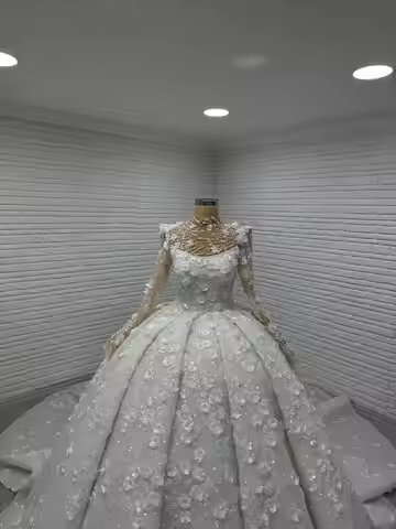 Royal Luxury 3D Floral Beaded Princess Wedding Dress
