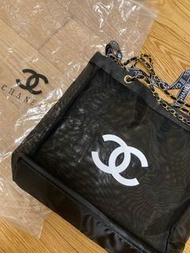 Chanel 黑色手挽袋