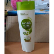 Sunsilk hijab refresh pearl shampoo 170ml.