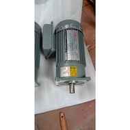 3-Phase gear reduction Motor, 3-phase gear reduction Motor 0.4Kw 220V/380V