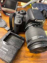 Canon EOS 700D