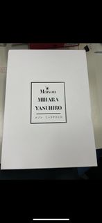 Mmy Blakey Green leather