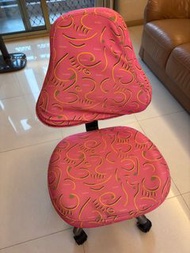 SingBee 兒童人體工學椅