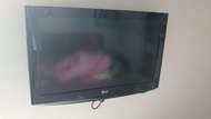 32“  LG iDTV LCD TV 電視機連掛牆架 (32LH20FD) 95%新