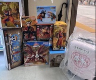 日版一番賞現貨 (見內文)龍珠—超3悟空/ 超2悟空/ 悟天格斯，海賊王—Logo 立牌/路飛艾斯尾賞，火影—仙人鳴人/ 鳴門，Sanrio Hello Kitty—  旅行喼/ 旅行箱 (自來也 潘