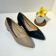 BONNIE HEELS 6152-160 HEELS EXTRA SIZE KASUT PENUH BERTUTUP WANITA MATERIAL PVC TUMIT 1 INCI Shoes