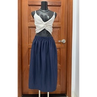 2hand skirt.