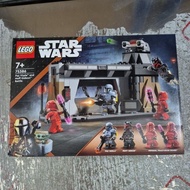 Lego 75386 Paz Vizsla and Moff Gideon Battle