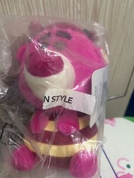 迪士尼 Lotso 熊抱哥毛絨公仔