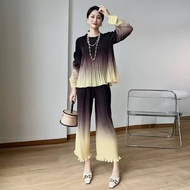New Come In All Colors!! 2MUAY PLEAT Quality Pleated SET GRADIENT 4 Colors Model CX257 FREE SIZE