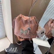 Túi Phong Cách Hàn Quốc Cao Cảm Giác Đa Năng Túi xô Mùa Hè 2024 Mới Đặc Biệt Quan Tâm Thiết Kế Chuỗi