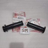 Hand grip handgrip hanfat rightKiri Xabre R15 V2 1CK-F6240-01 20P-F6241-01 genuine original Yamaha Y