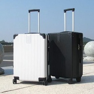 28吋全新行李箱，面交，69x28x45cm