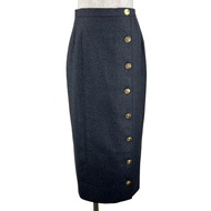 全新 ▲ 香奈兒精品店 90 年代復古長裙，100% 羊毛，100% 真絲襯裡，香水紐扣，深灰色，36 碼，法國製造，女款