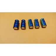 SAMWHA 25V 820uF Polarized Capacitor