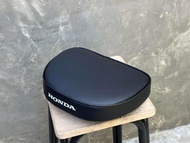 เบาะคนซ้อนทรงครึ่งวงกลม  Honda CT125 Japan Style 🇯🇵