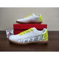 Original Lotto Barco FG White Futsal Shoes