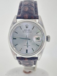 勞力士 5700 Air-King Date (34 mm)、原裝灰銀噴射面鋼錶、1530自動機芯、送代用皮帶連扣 ROLEX 5700-Air King Date (34 mm), Original