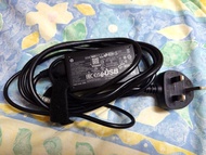 電腦充電器adaptor 65W, Type-C頭。