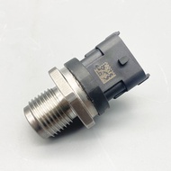 Sensor For Komatsu PC200-8 PC240-8 Common Rail Pressure Sensor 0281006365