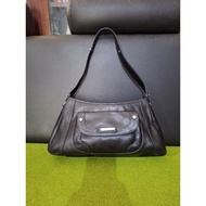 Aigner black vintage shoulder bag