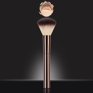 In August, the No. 1 Powder Blusher Cosmetic Brush Pada bulan Ogos, berus bedak serbuk letupan No. 1