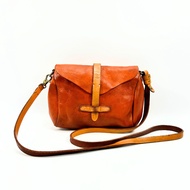 Il Bisonte Shoulder bag leather BRW