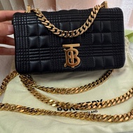 Burberry TB lola 黑金 斜背包