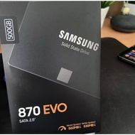Ssd SAMSUNG EVO 870 500GB SATA HARDDISC