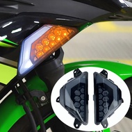 สัญญาณไฟเลี้ยว LED ของรถจักรยานยนต์สัญญาณไฟกะพริบสำหรับ Kawasaki Ninja 300 250 400 650 1000 SX ZX6R ZX25R Z1000SX 2012-2023
