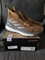 And Wander Adidas terrex free hiker 2 size US10.5
