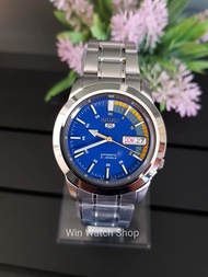 SEIKO 5 Automatic รุ่น SNKK27K1 นาฬิกาข้อมือผู้ชายสายสแตนเลส หน้าปัดสีน้ำเงิน - มั่นใจ ของแท้ 100% รับประกันสินค้า 1 ปีเต็ม (ส่งฟรี ทั่วไทย)