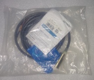 NEW OMRON Proximity E2E-X5E1 2M Sensor M18 x 1 5 mm Detection NPN Output 12 → 24 (เหลือจากงาน)