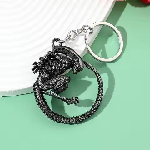 Avp Alien V Predator Covenant Keychains Alien Xenomorph Queen Prometheus Keyring Key Chain Ring Vint