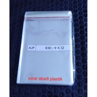 Opp 9x12 Plastic/ Adhesive Plastic Glue