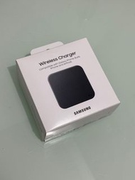 Samsung 三星 無線閃充充電板 (P1300)