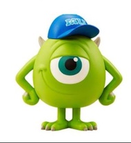 7-Eleven × 
Disney Pixar 迪士尼 彼思
Monster University 怪獸大學
大眼仔 "筆" Buddies 
公仔內藏螢光筆
輕輕把公仔雙腳向上推，筆會從頭頂彈出。
